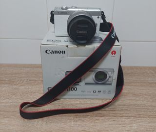 Canon EOS M100