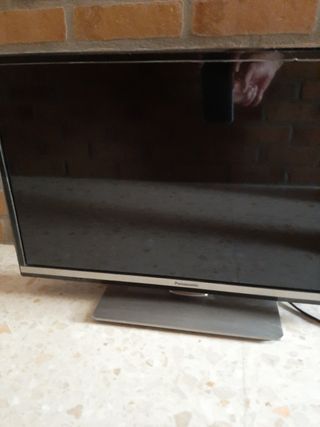 TV LED 24" - Panasonic TX-24GS350E, HD Ready, Smar