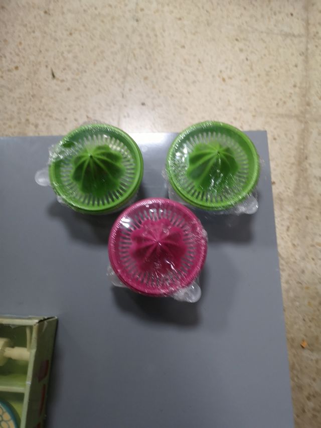 accessori da bagno e spremiagrumi in ceramica!!