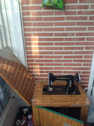 Maquina de coser de toda la vida