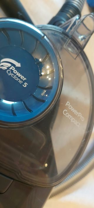 Aspirador sin bolsa Philips 3000 series FC9328