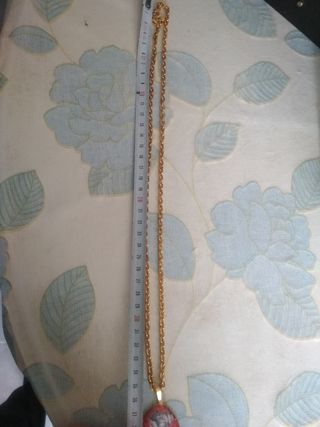 Colgante dama
