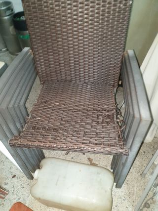 Sillas de ratan y metal