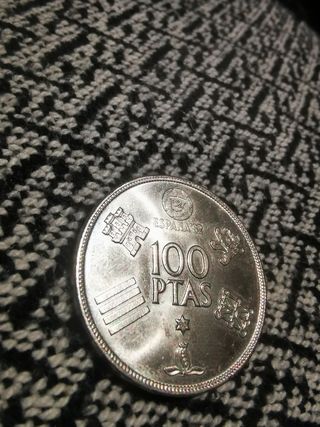 moneda mundial 82