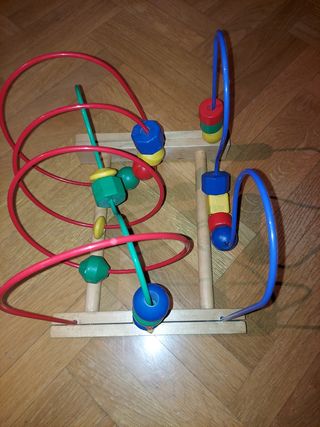 Juguete laberinto de madera