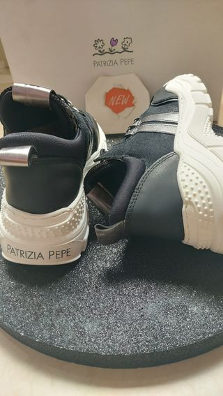 sneakers Patrizia Pepe num 31/31.5 