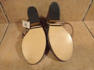 Zapatos sandalias Nuevas