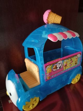 carrito helados + 5 muñecas enchantimal 30 €.