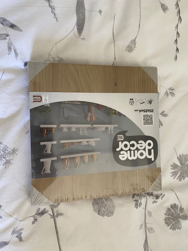 Estante fijación invisible nuevo