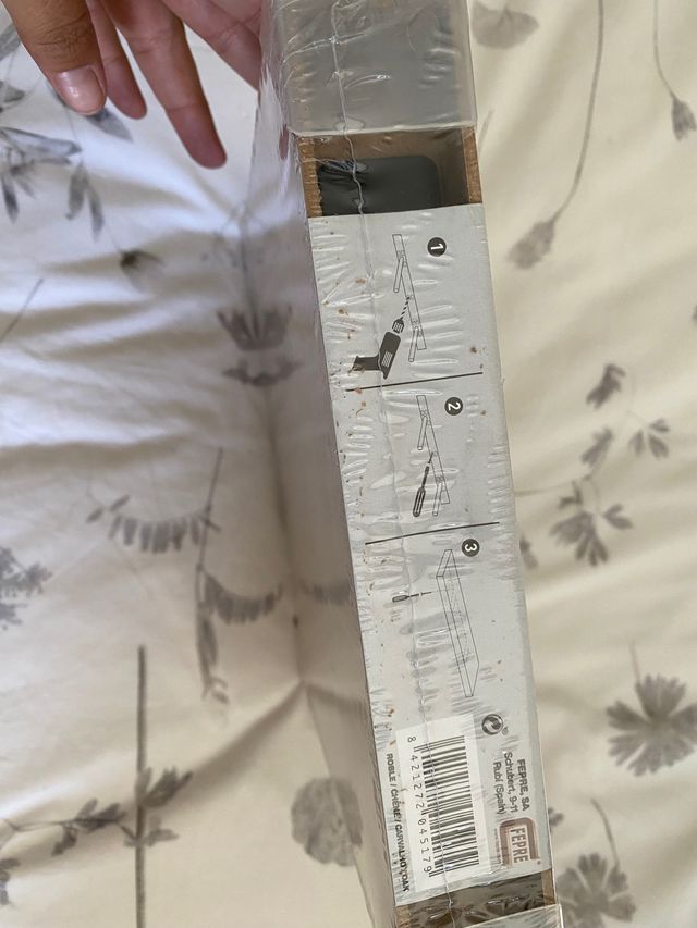 Estante fijación invisible nuevo