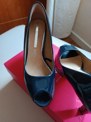 Zapatos peep toe