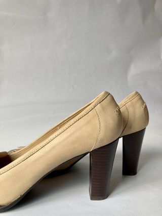 Zapato mocasín de tacón Bimba y Lola 