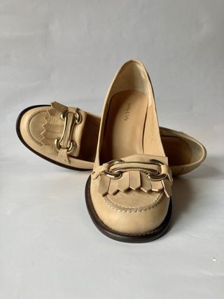 Zapato mocasín de tacón Bimba y Lola 