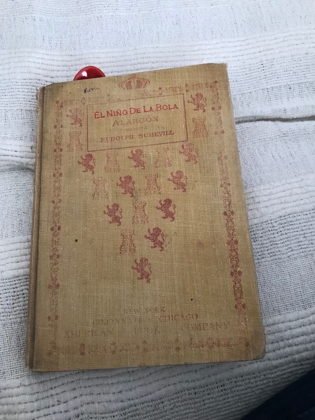 El Niño de la Bola, libro antiguo