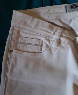 Pantalón blanco