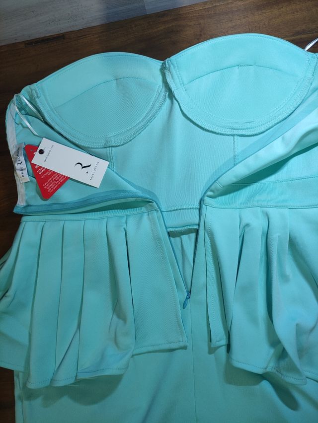 🩵 Vestido Rare London 🩵