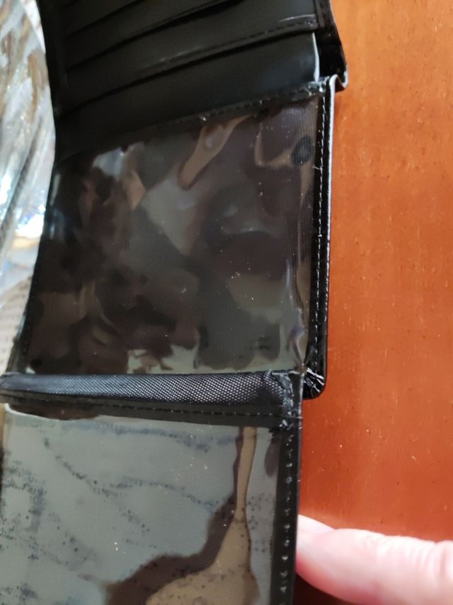 billetera nueva sin etiqueta