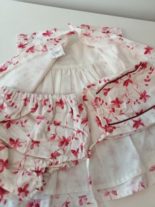 Vestido capota cubrepañal 1 año