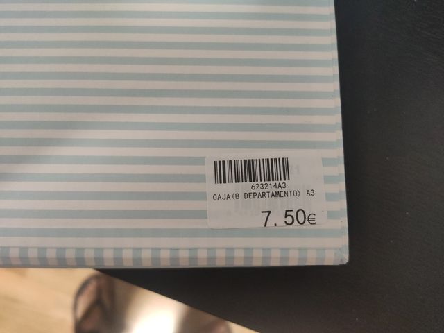 caja rígida para regalos