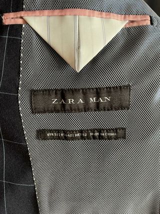 traje azul marino 