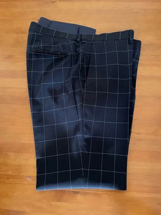 traje azul marino 