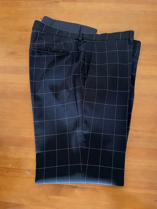 traje azul marino 