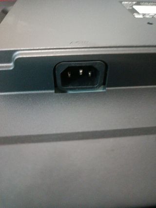 pantalla ordenador marca acer 45cm X 29cm