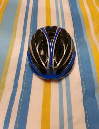 Excelente casco de bicicleta unisex y ultraligero.