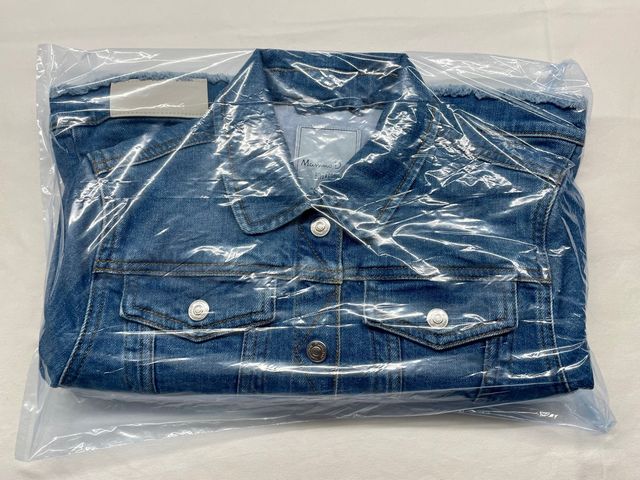 Cazadora tejana MASSIMO DUTTI talla 9-10 años