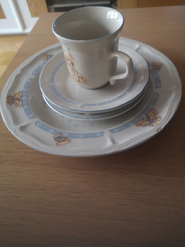 vajilla bebe o niño