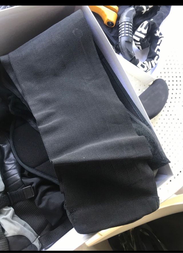 Moto  scooter Paraschiena.