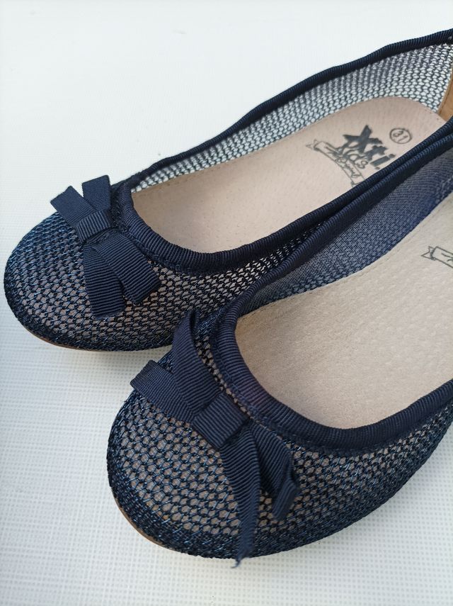 Bailarina niña de rejilla