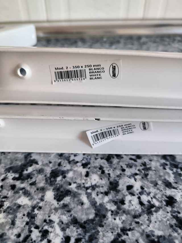 escuadras de 35*25 centímetros