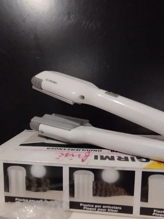 Piastra per capelli Girmi, professionale.