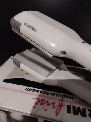 Piastra per capelli Girmi, professionale.