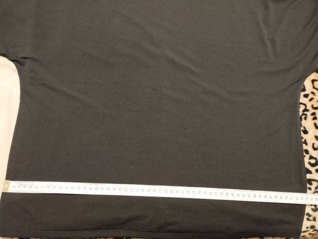 Blusa negra manga corta oversize