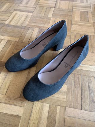 Zapatos *nuevos* ANTE y TACÓN