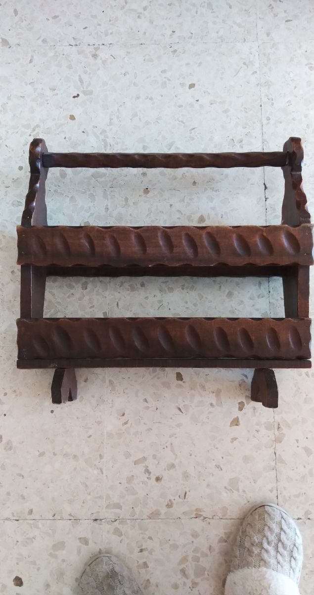 Revistero madera nogal