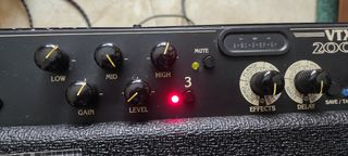 Amplificador 200W 3 canales:  negociable