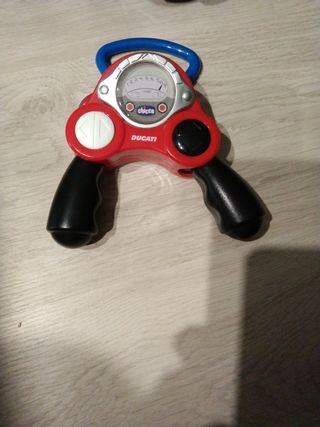 Moto a control remoto marca Chicco