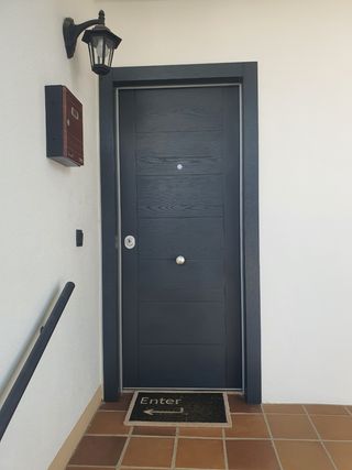 Puerta acorazada excelente calidad precio