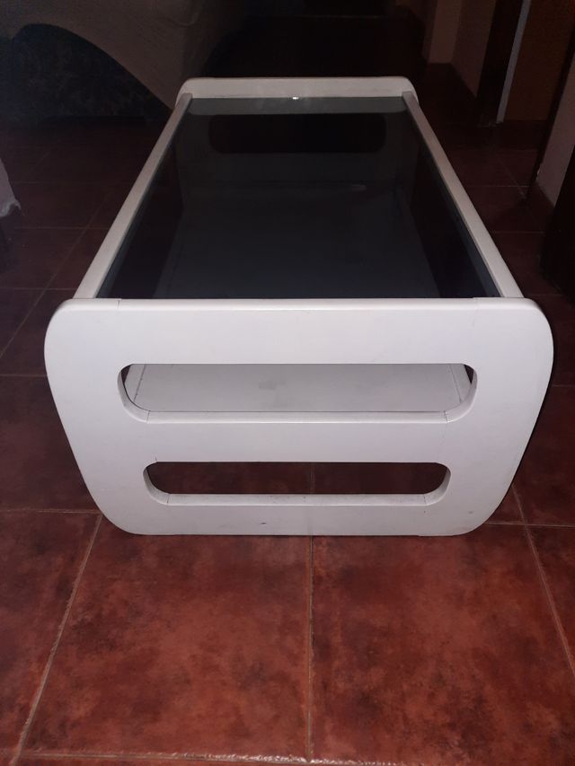 Tavolo vintage in legno