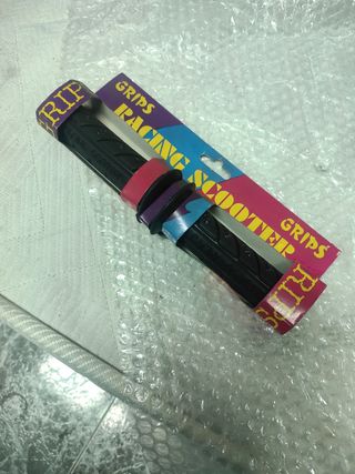 PUÑOS RACING SCOOTER