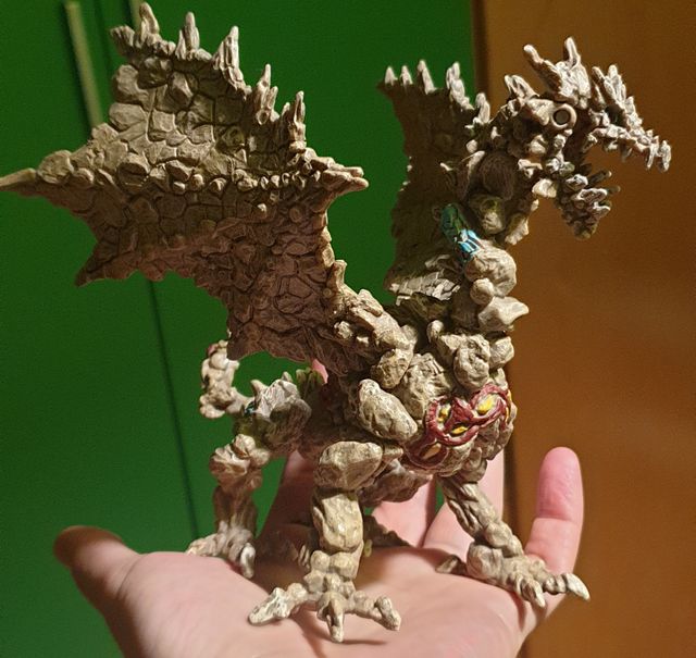 Drago della pietra Plastoy