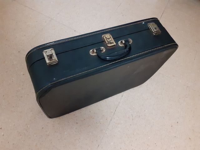 Maleta antigua - NEGRA - vintage