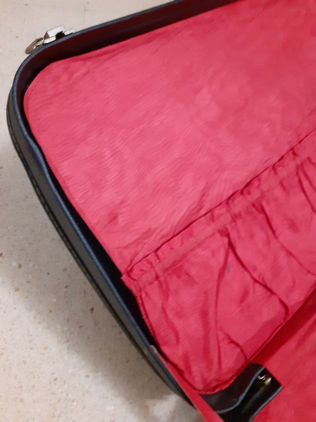 Maleta antigua - NEGRA - vintage