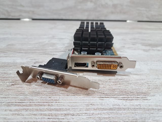 Nvidia N210 512MB DDR3 Bajo Perfil (ASUS)