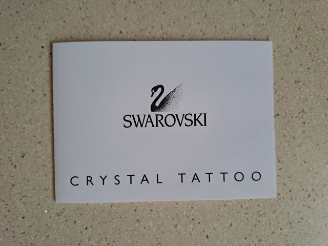2 scatole di tatuaggi in cristallo Swarovski
