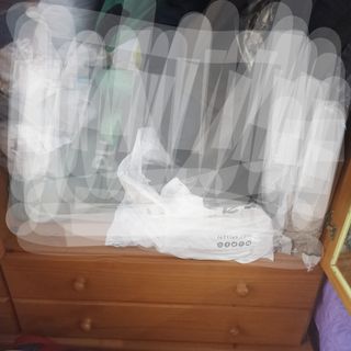 armario  de madera de pino