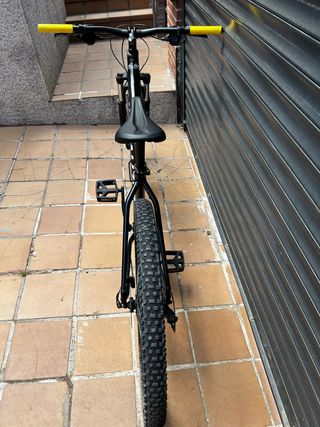 BICICLETA SPECIALIZED ROCKHOPPER